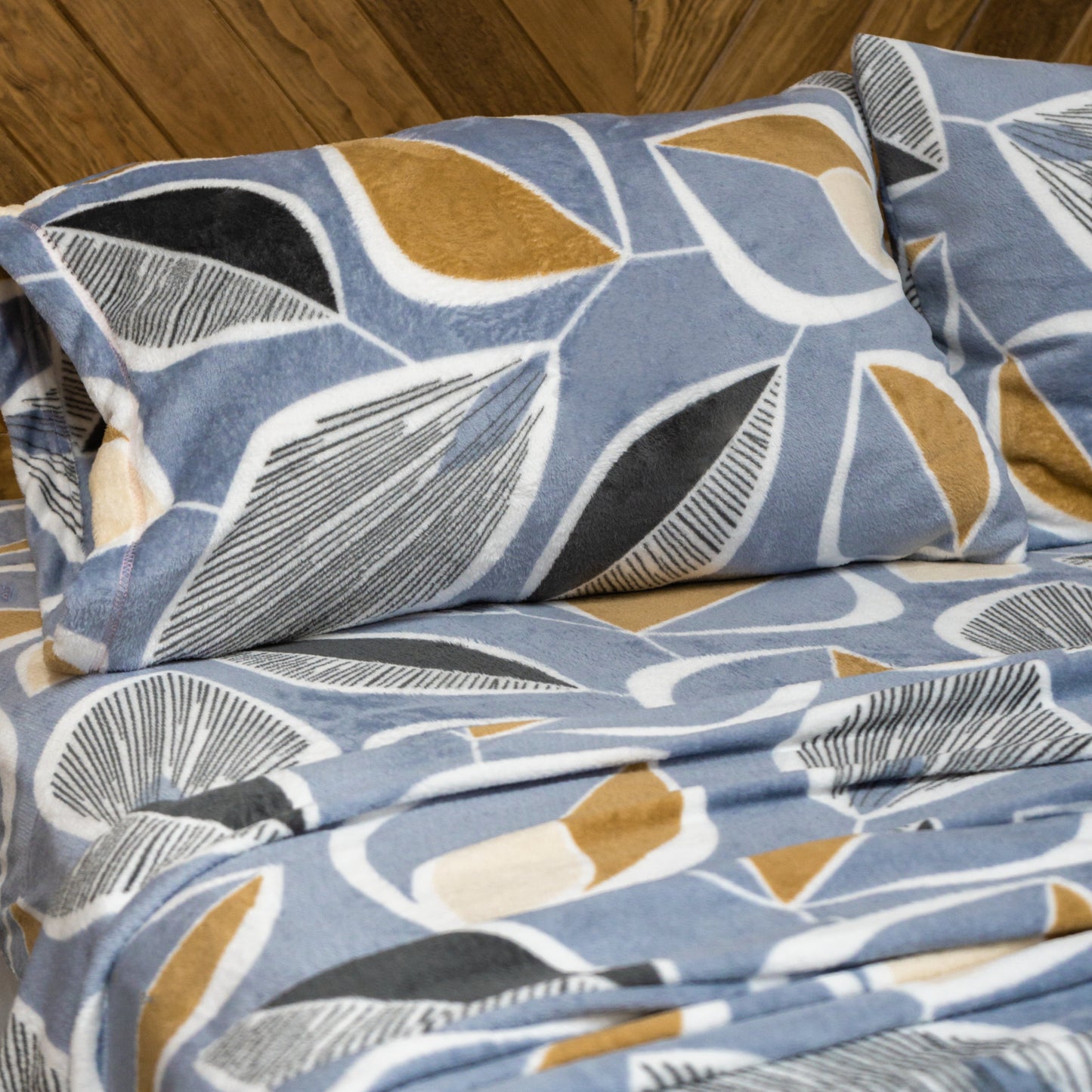 Sábana Flannel King Size ARTEMIS Con 2 Fundas