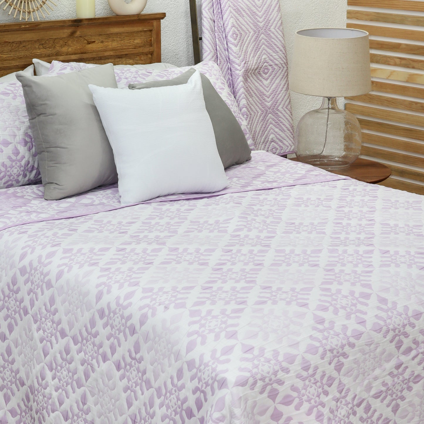 EDREDÓN JACQUARD MOSAICO LILA