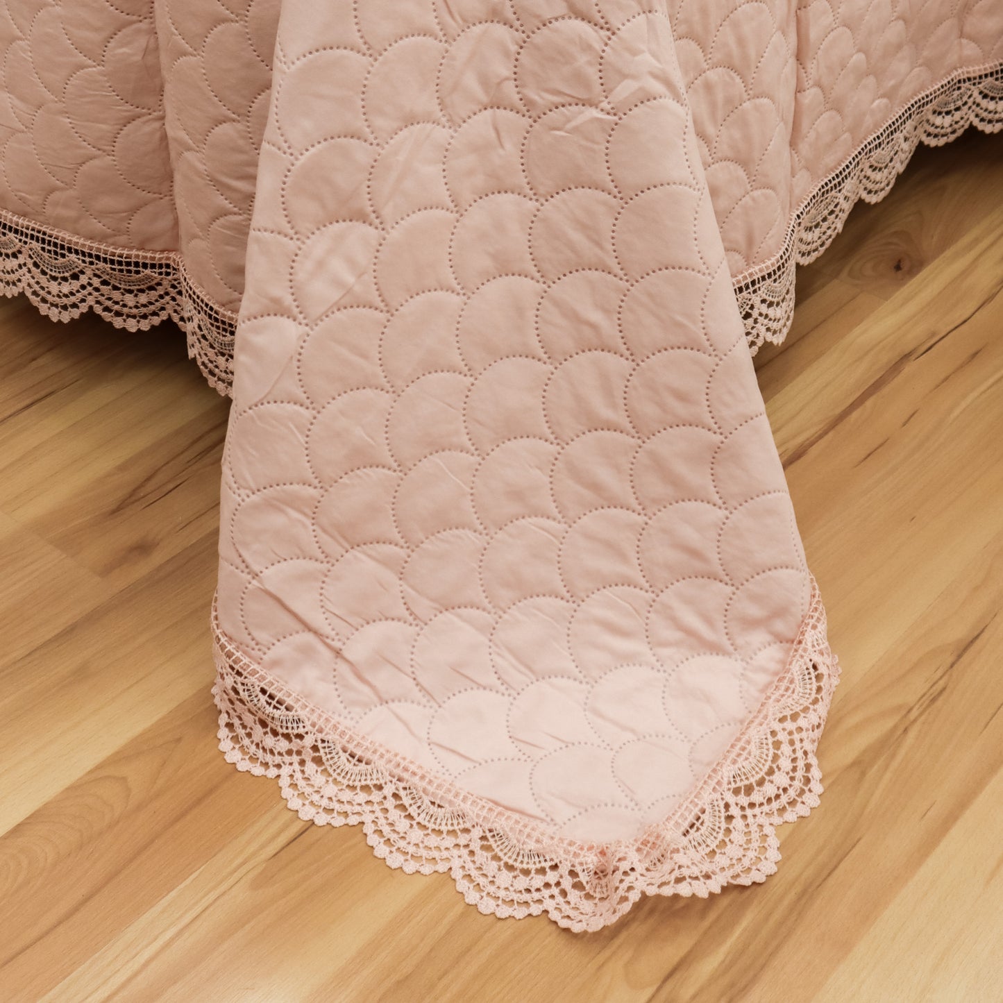 Edredón STELLA ROSE con 2 Fundas, Capitonado Matrimonial y King Size